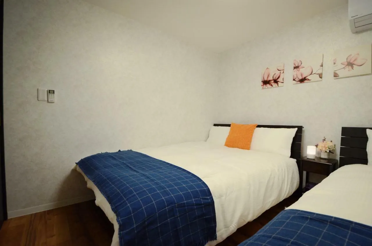 Yamato Family House - 2 Floors | 3 Bedrooms 大阪市 0*,