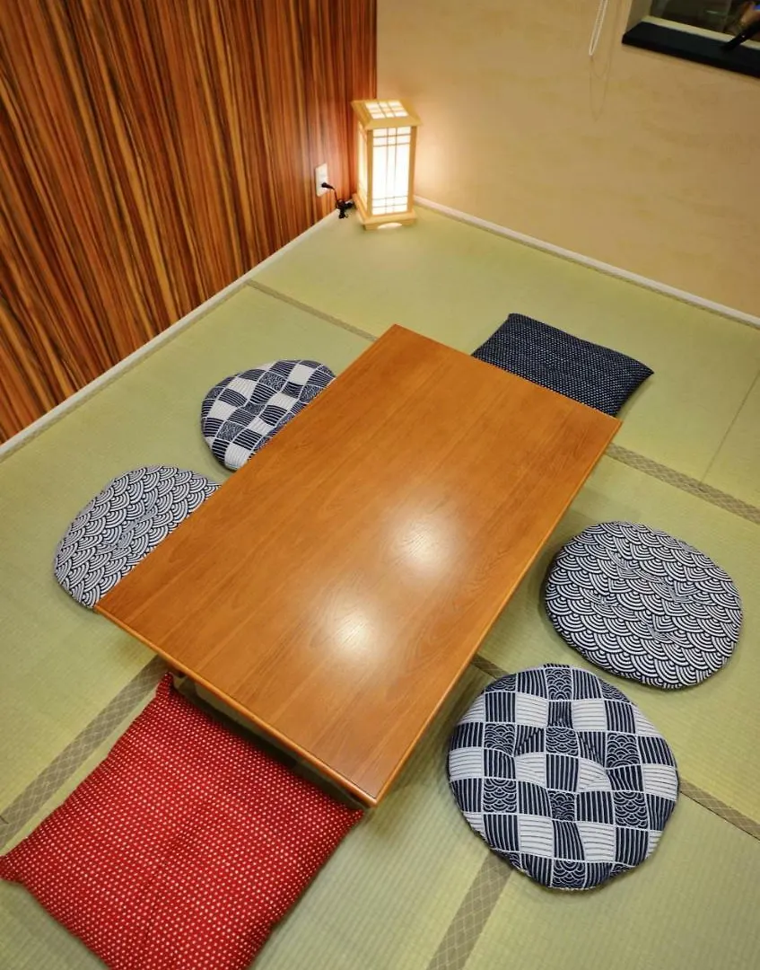 Yamato Family House - 2 Floors | 3 Bedrooms 大阪市 0*,