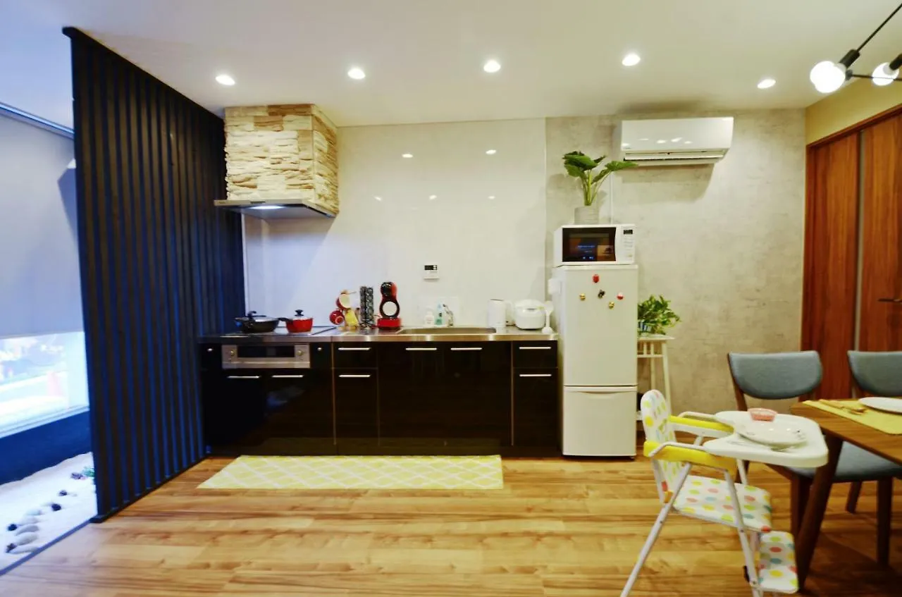Yamato Family House - 2 Floors | 3 Bedrooms Osaka