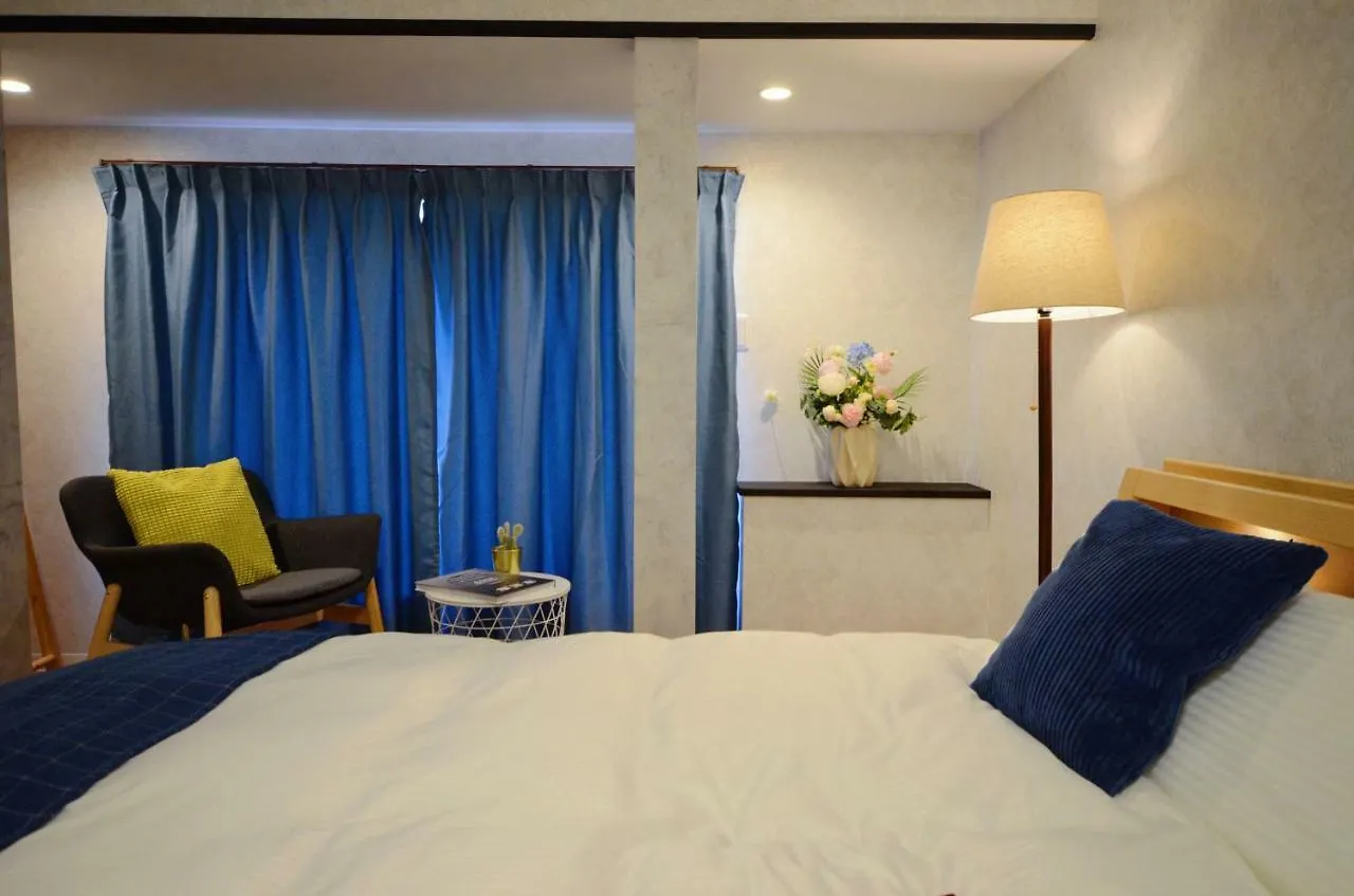 Yamato Family House - 2 Floors | 3 Bedrooms 大阪市 0*,  日本