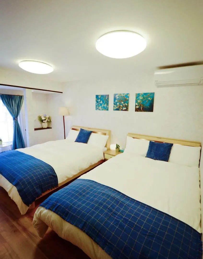 Yamato Family House - 2 Floors | 3 Bedrooms 大阪市 0*,  日本